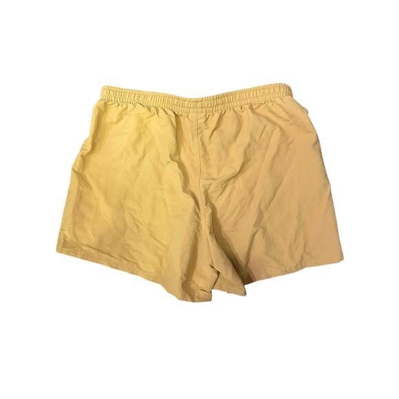 Patagonia Women’s Yellow Baggies Shorts 5” Inseam Size Medium - Picture 4 of 4